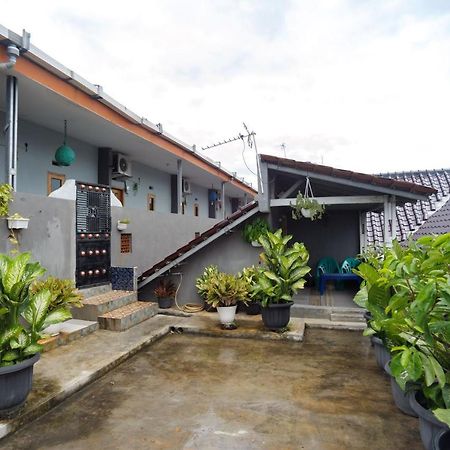 Reddoorz Syariah Near Rs Advent Bandar Lampung Ξενοδοχείο Εξωτερικό φωτογραφία